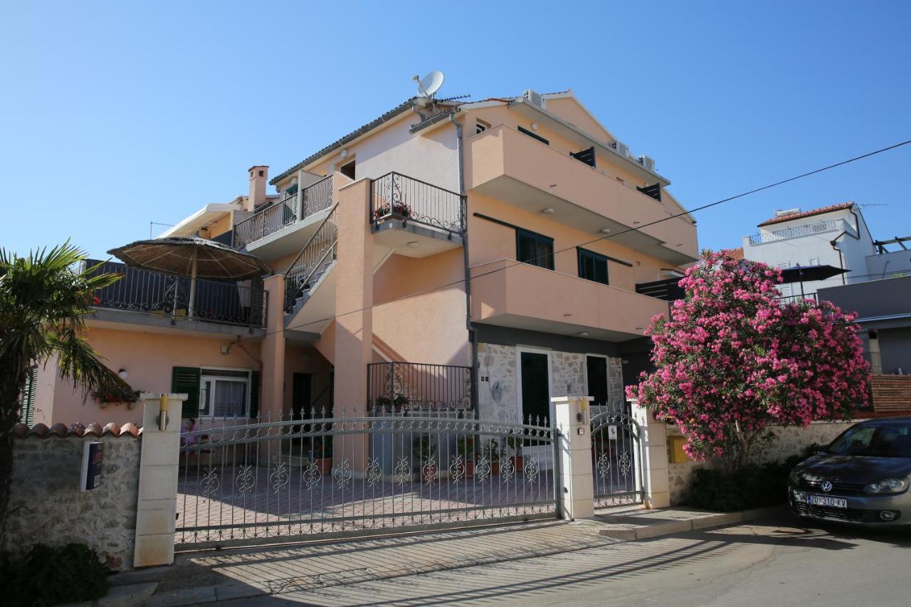 Guest House Lorenta Βόντιτσε Εξωτερικό φωτογραφία