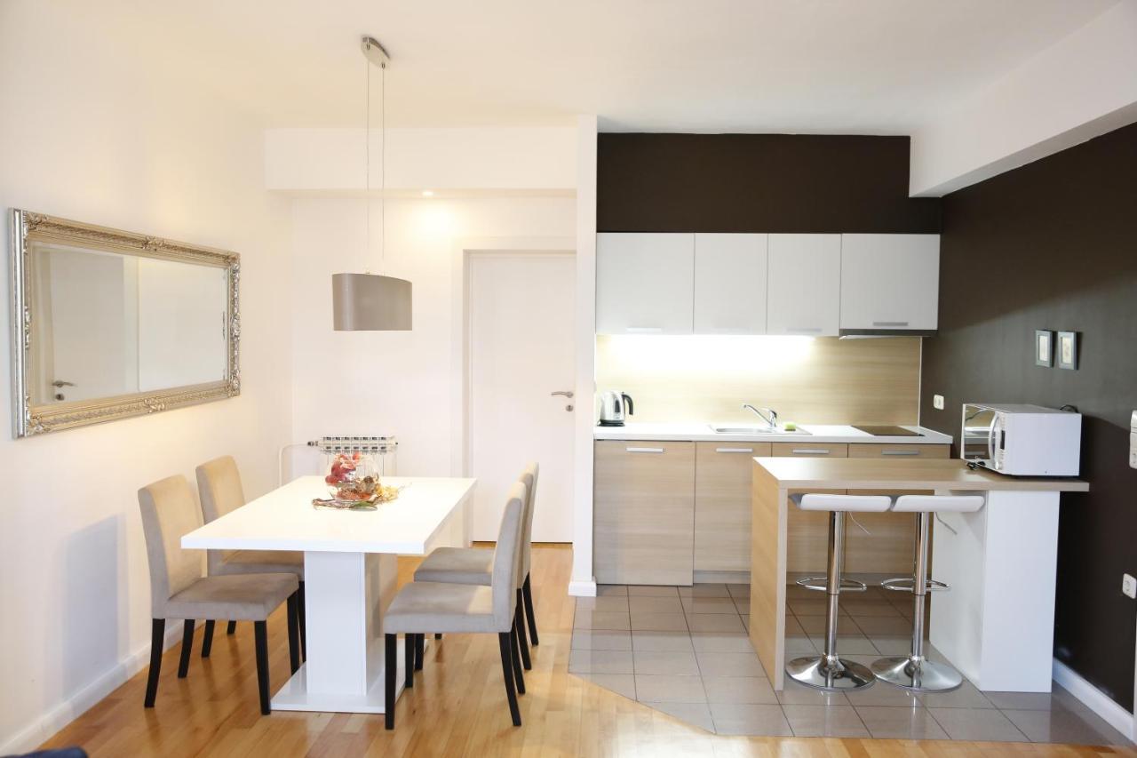 Guest House Lorenta Βόντιτσε Εξωτερικό φωτογραφία