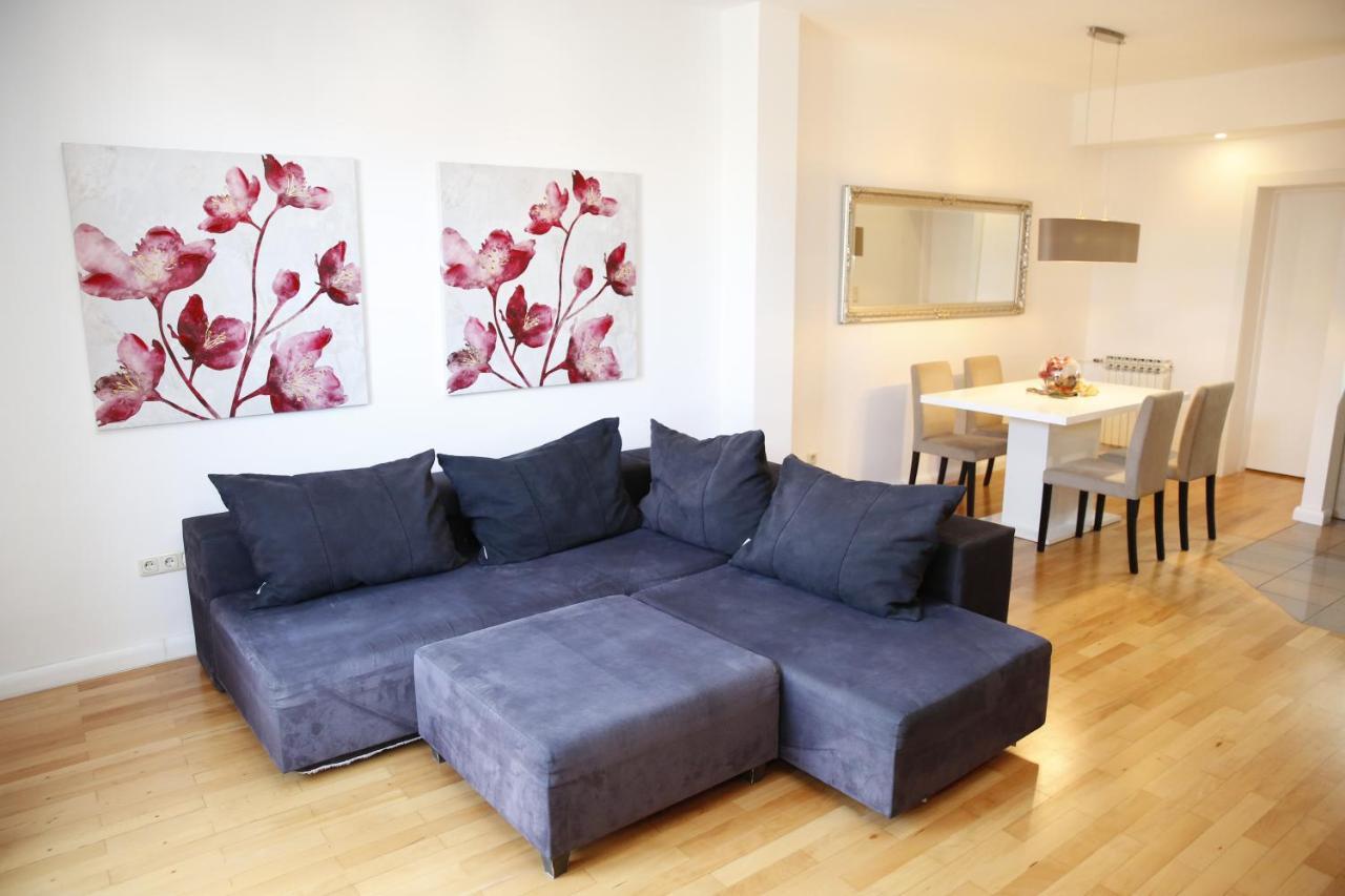 Guest House Lorenta Βόντιτσε Εξωτερικό φωτογραφία