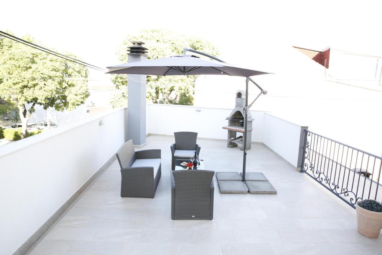 Guest House Lorenta Βόντιτσε Εξωτερικό φωτογραφία